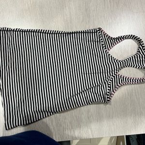 Lululemon striped tank size 8